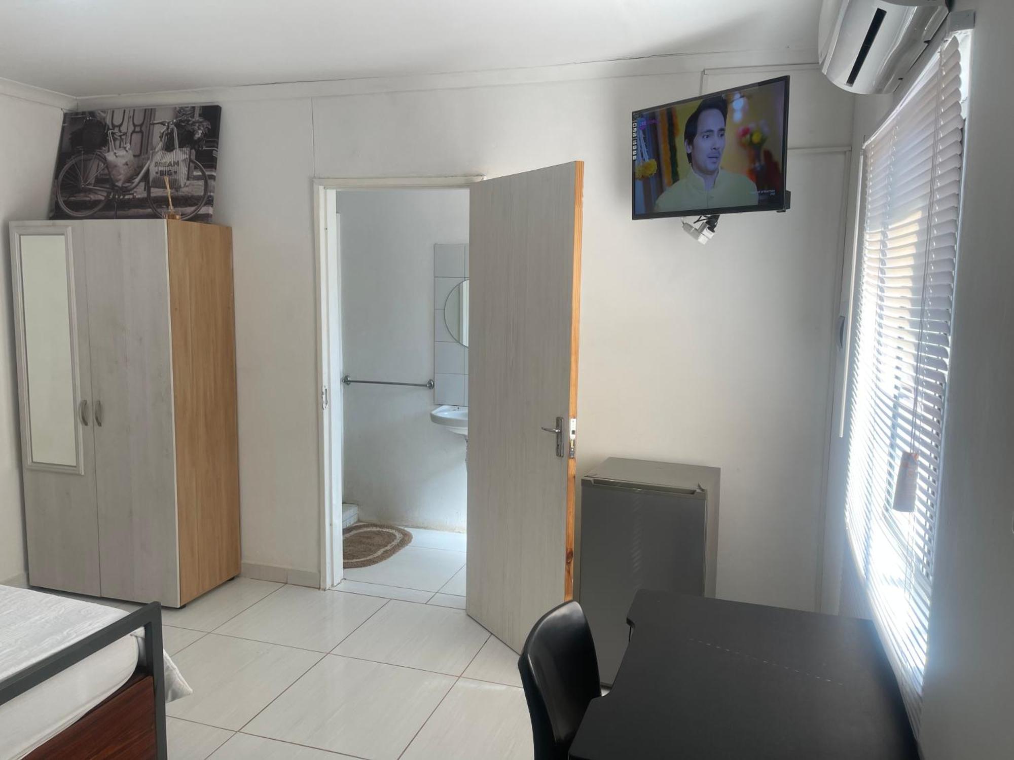 Sabrina Guesthouse Tsumeb Eksteriør bilde